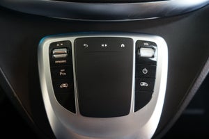 Mercedes EQV300