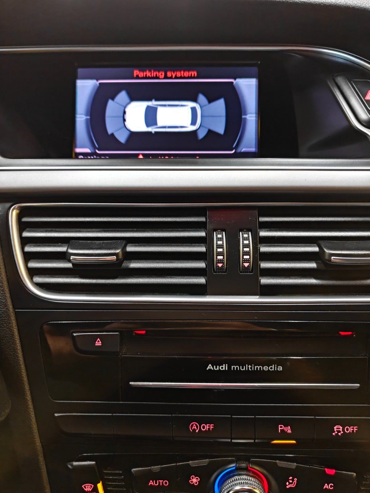 Billede af Audi A4 1,8 TFSi 170 S-line Avant Multitr.
