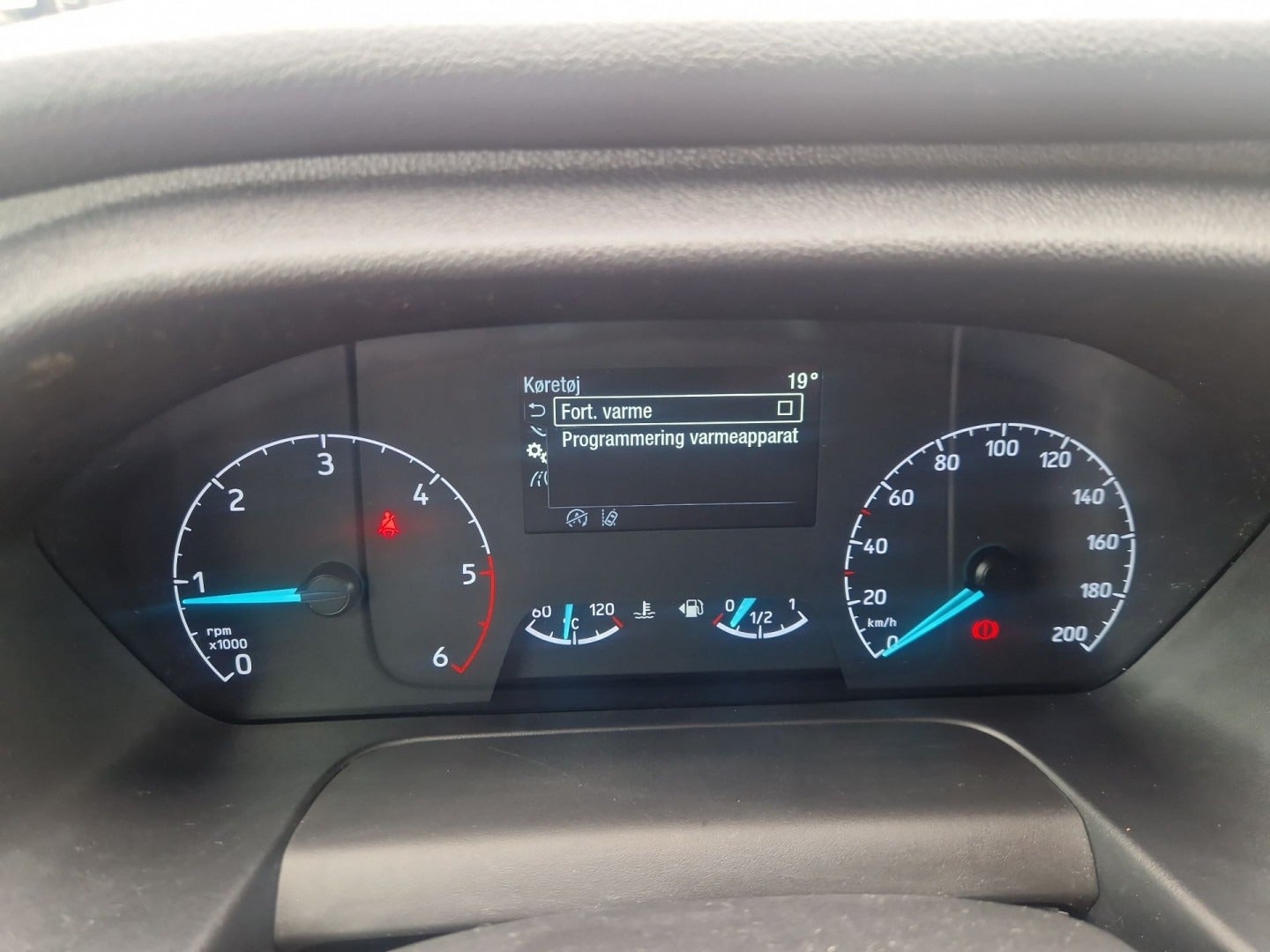 Billede af Ford Transit 350 L2 Van 2,0 TDCi 170 Trend H2 RWD