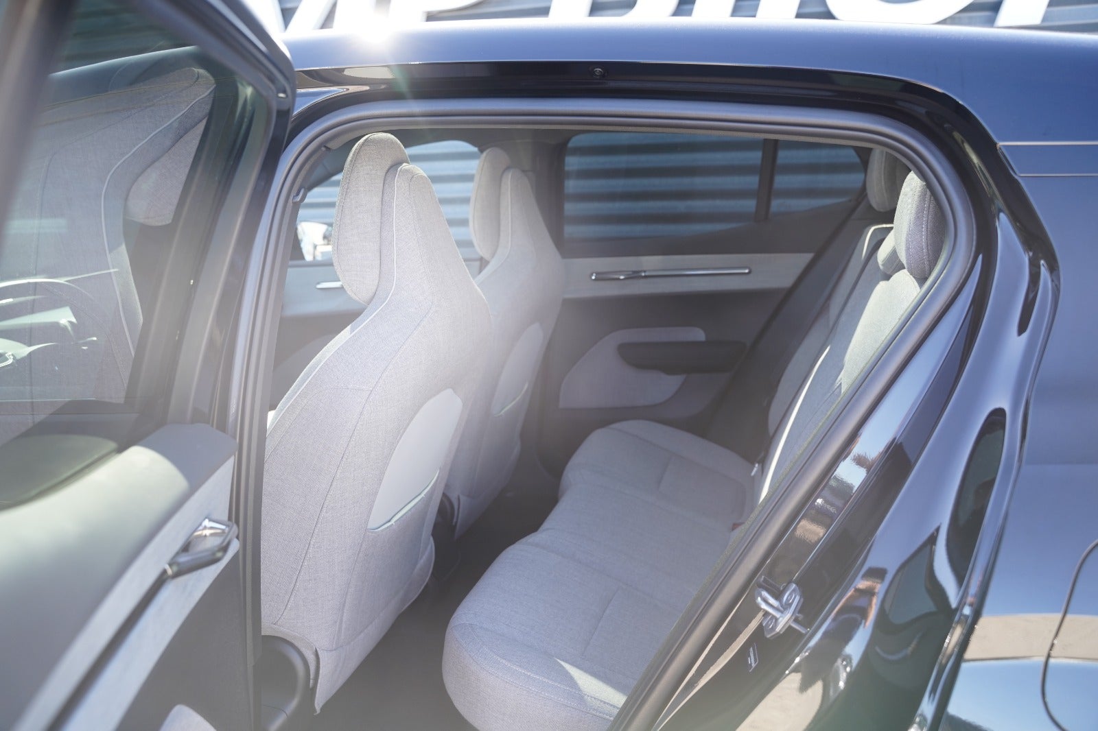 Billede af Volvo EX30  Twin Performance Ultra