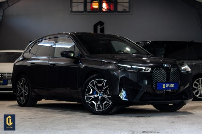 BMW iX  xDrive40 Fully Charged 5d