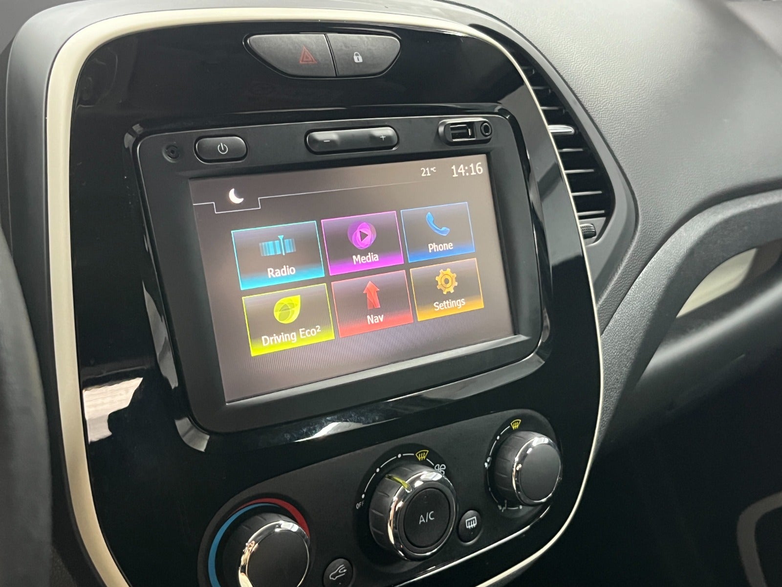 Billede af Renault Captur 1,5 dCi 90 Zen EDC