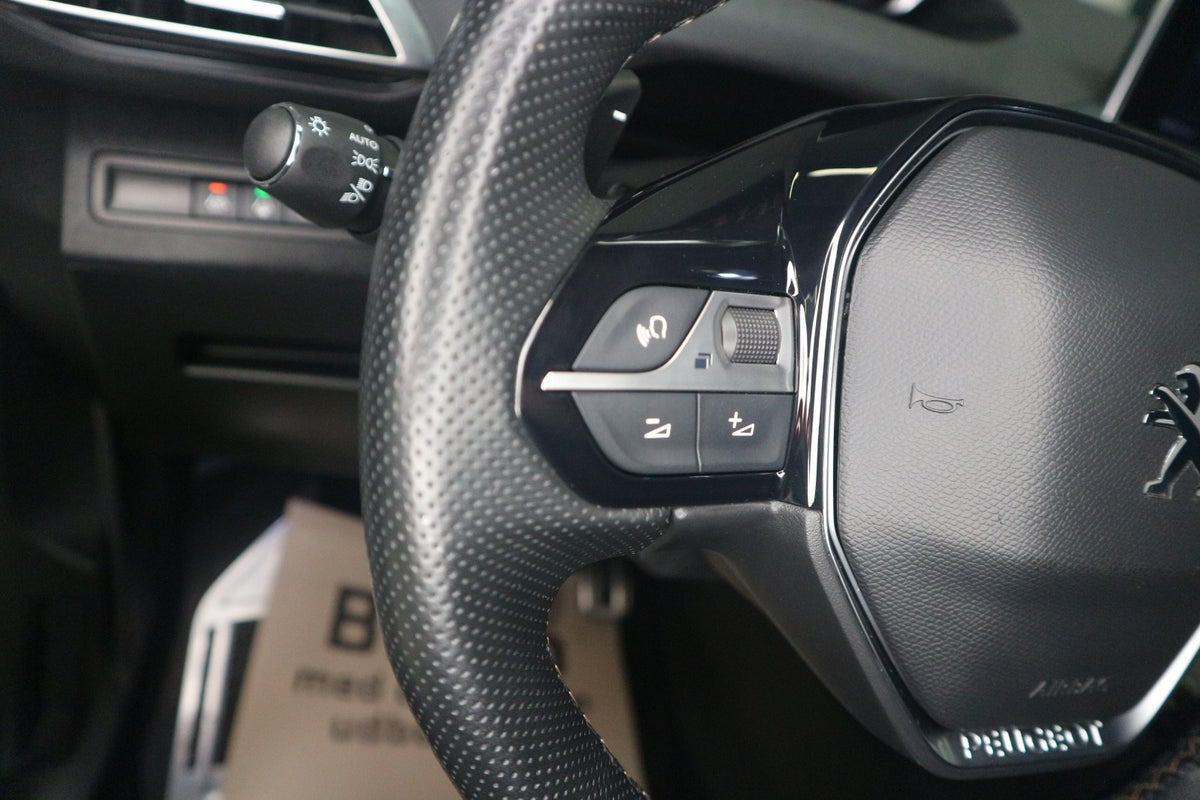 Peugeot 3008 Hybrid4 GT EAT8
