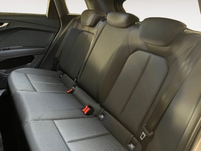 Audi Q4 e-tron Advanced