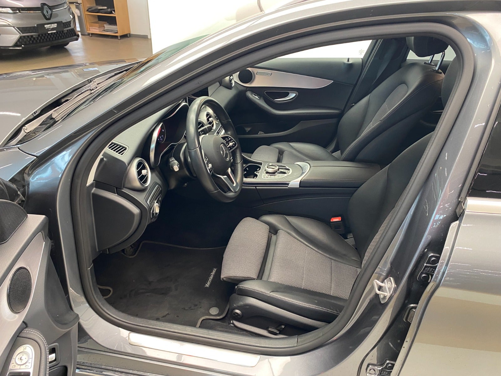 Billede af Mercedes C220 d 2,0 Business stc. aut.