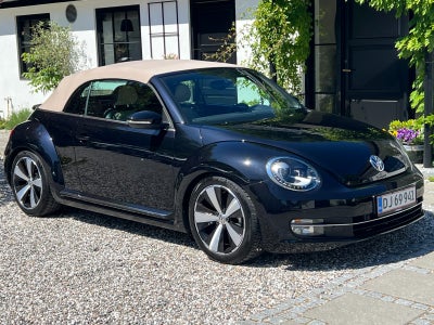 VW The Beetle 1,2 TSi 105 Design Cabriolet DSG 2d