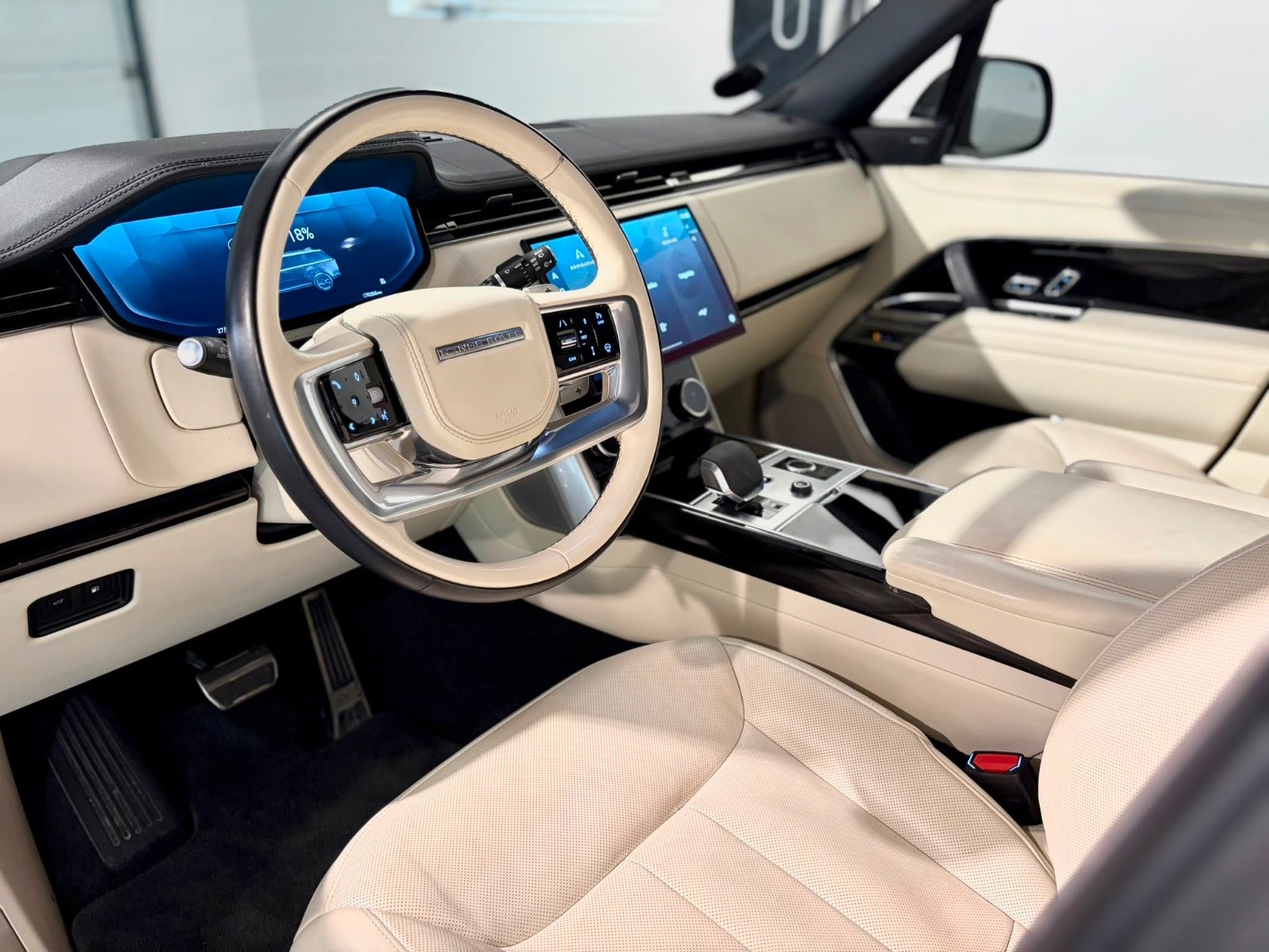 Land Rover – Range Rover
