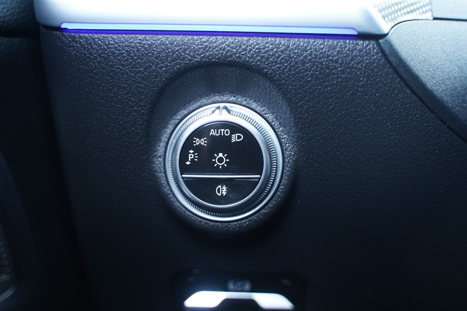 Billede af Mercedes C300 d 2,0 AMG Premium stc. aut.