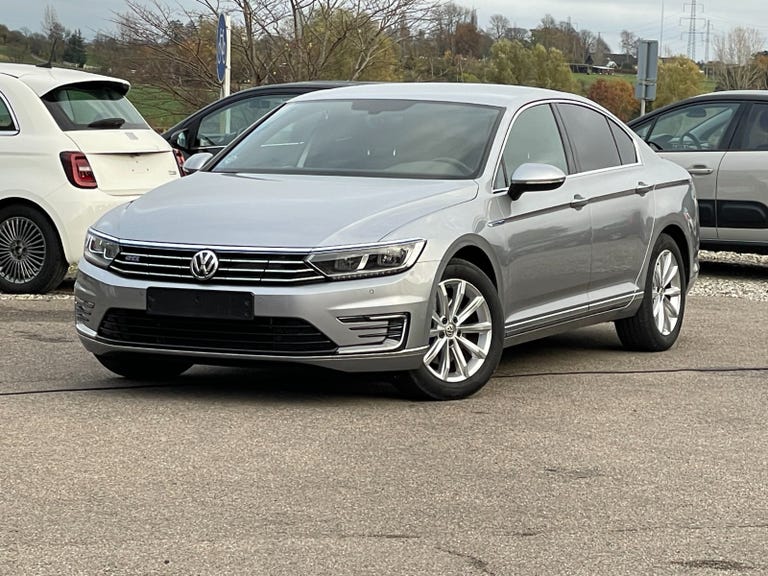 VW Passat GTE DSG