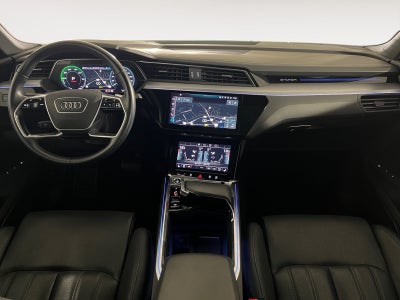 Audi e-tron Advanced Sportback quattro Van