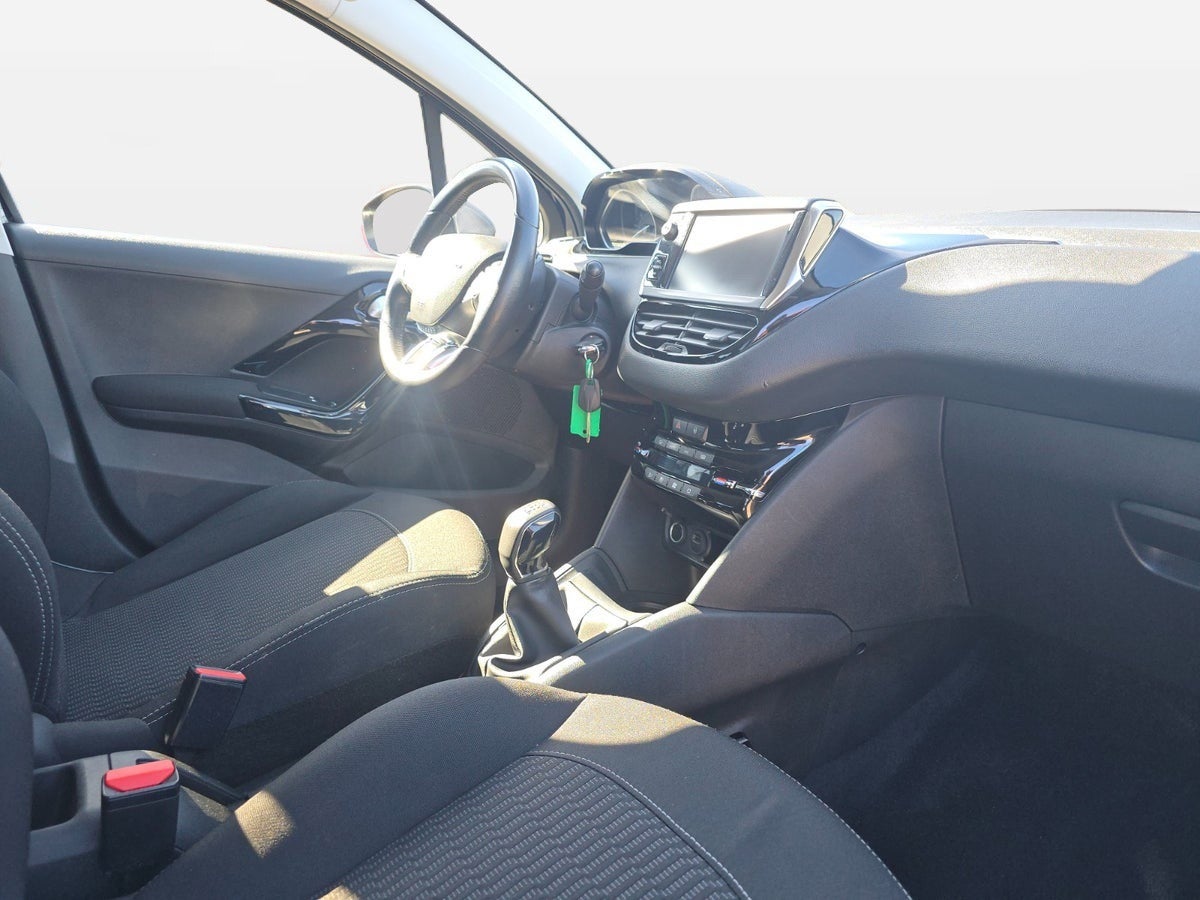 Billede af Peugeot 208 1,2 PureTech 82 Envy