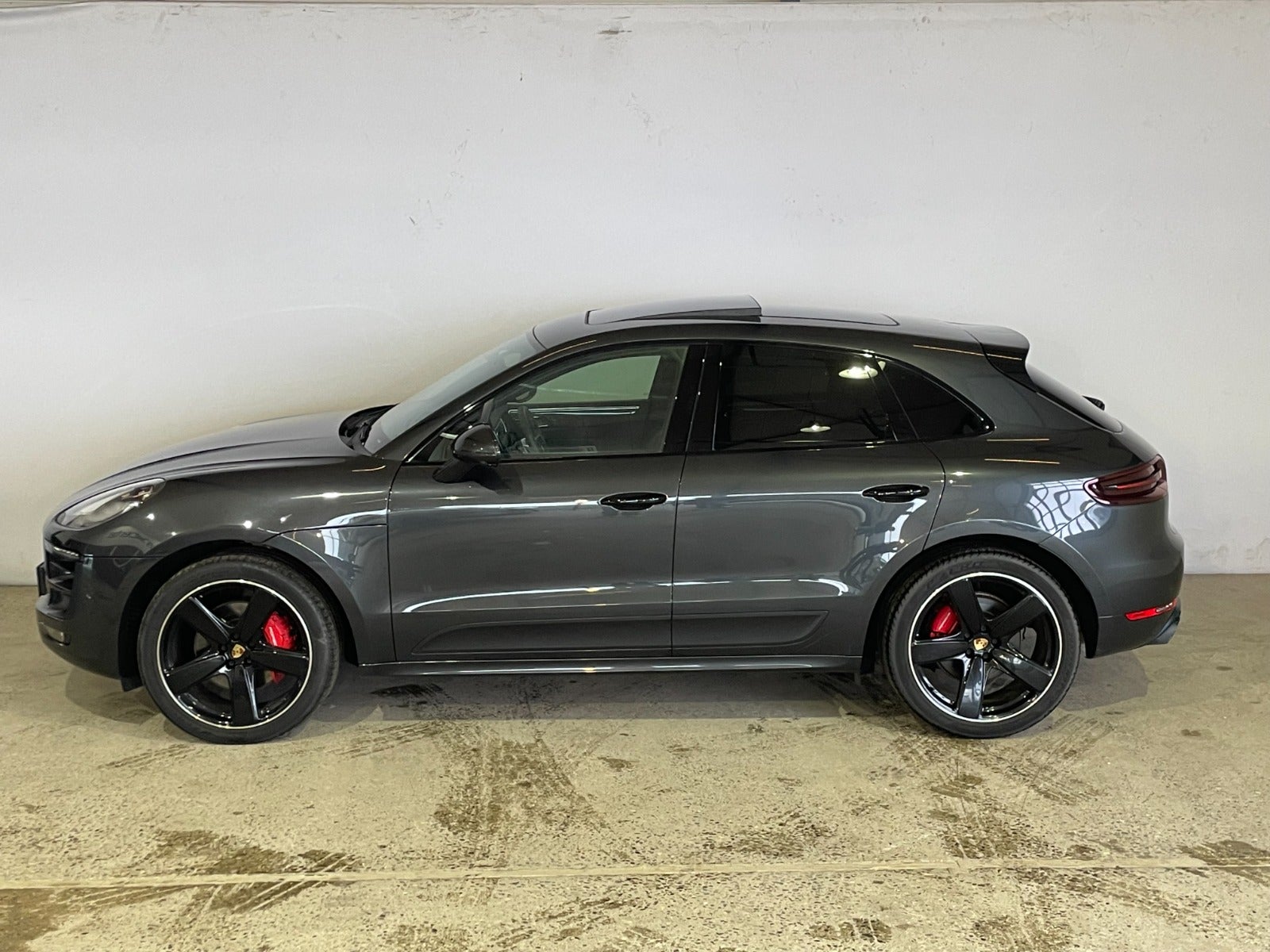 Porsche Macan GTS PDK Van