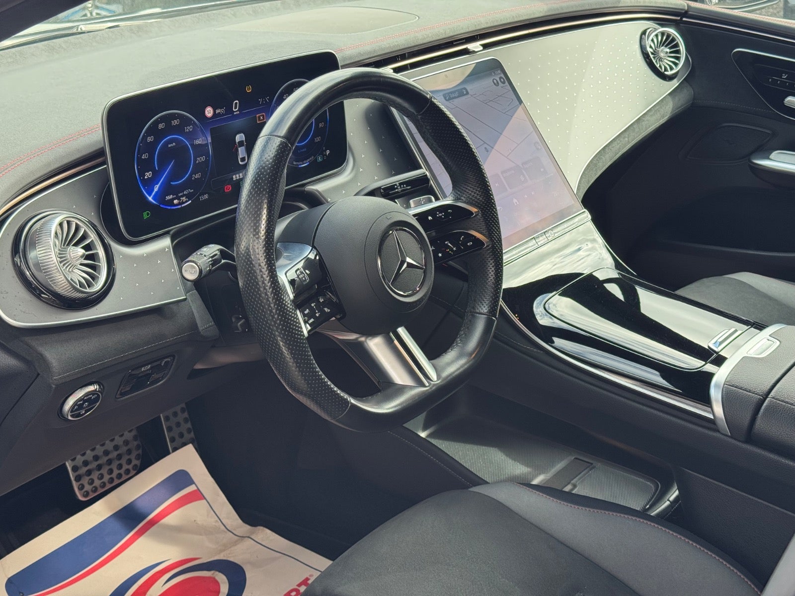 Billede af Mercedes EQE300  AMG Line