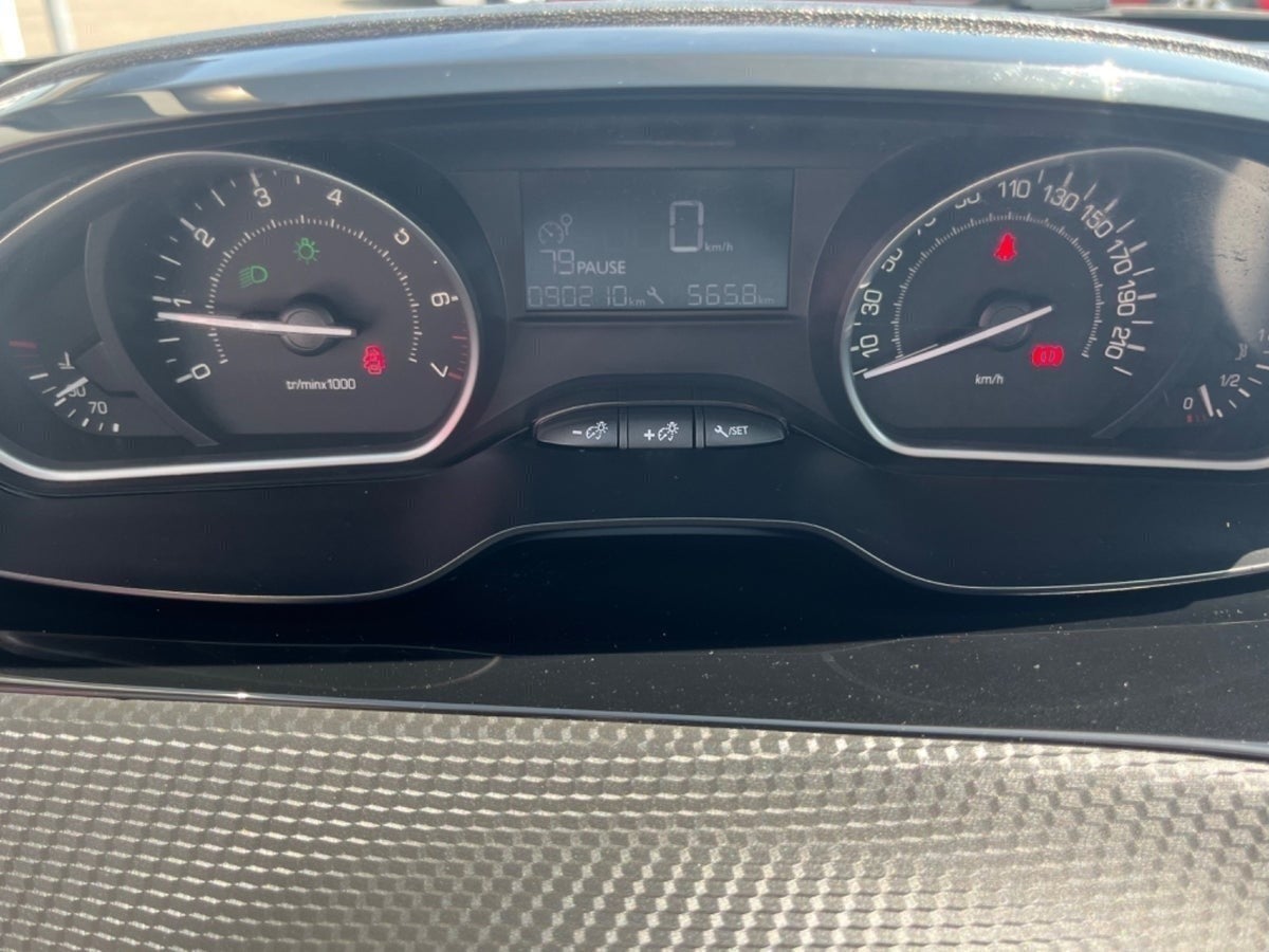 Billede af Peugeot 2008 1,2 VTi 82 Style