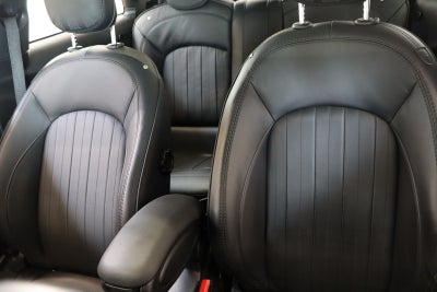 MINI Cooper SE Camden Edition