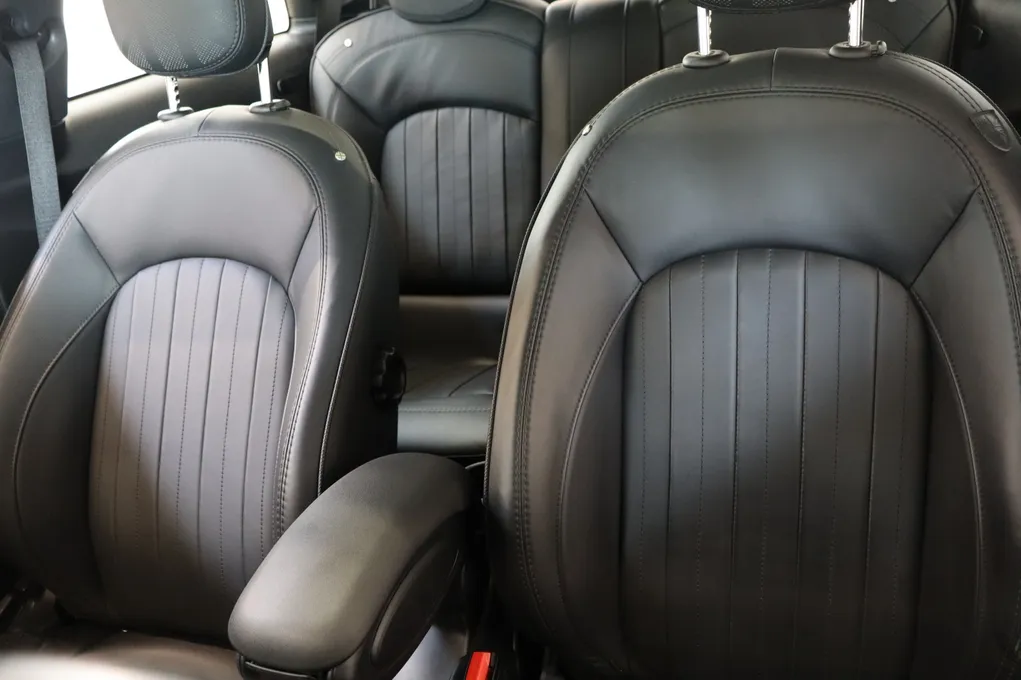 MINI Cooper SE Camden Edition