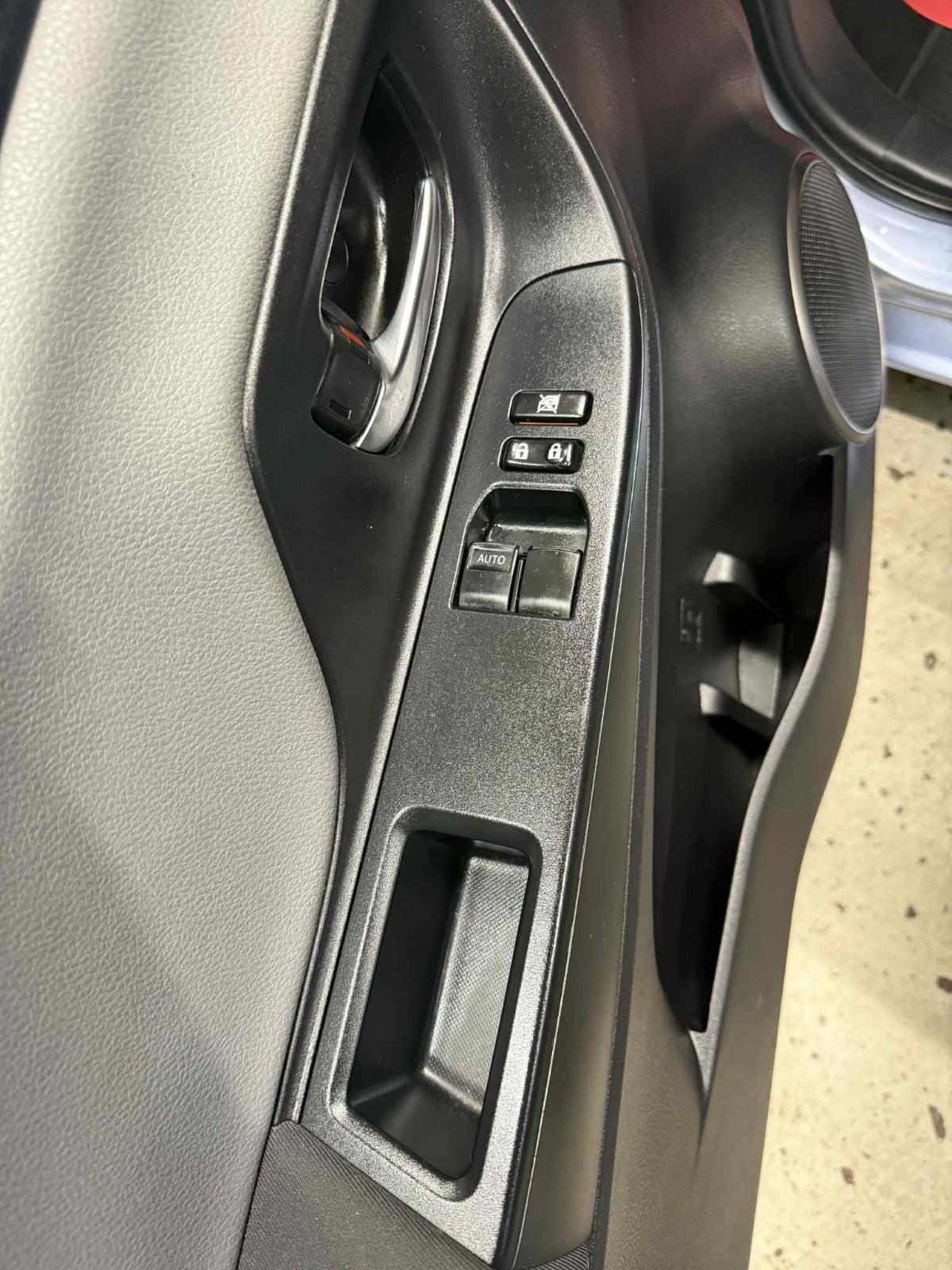 Billede af Toyota Yaris 1,3 VVT-i Skyview