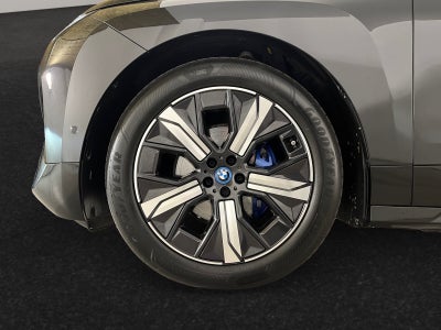 BMW iX xDrive50 Supercharged