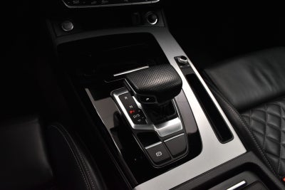 Audi Q5 TFSi e S-line quattro S-tr.