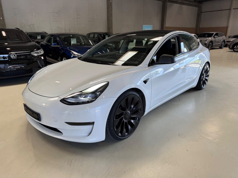 Tesla Model 3 Performance AWD