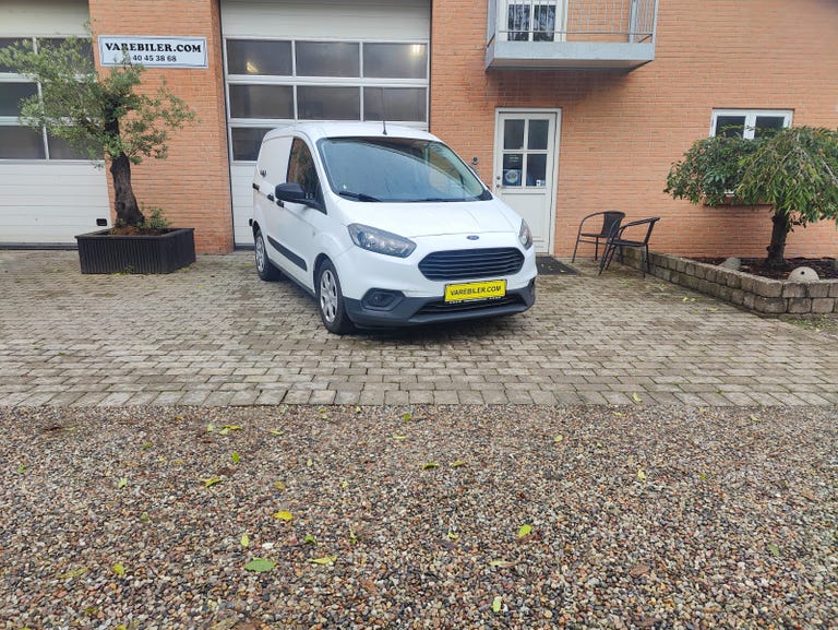 Ford Transit Courier TDCi 100 Trend Van