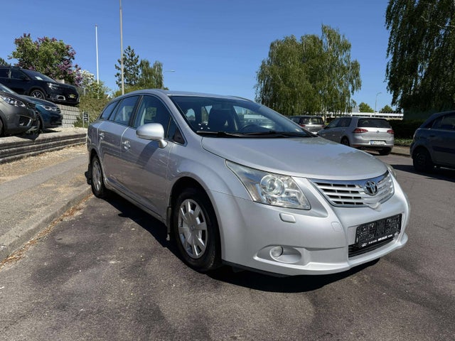 Toyota Avensis 2,0 D-4D T2 stc.