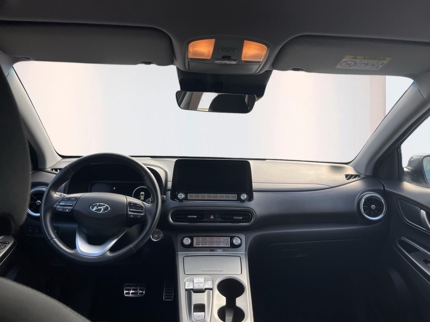 Hyundai Kona EV Essential