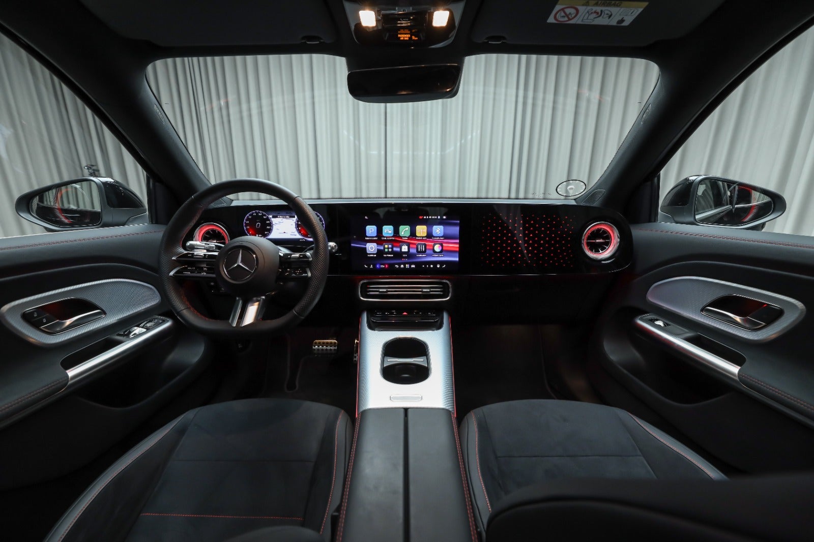 2026 Mercedes-Benz GLB 250+
