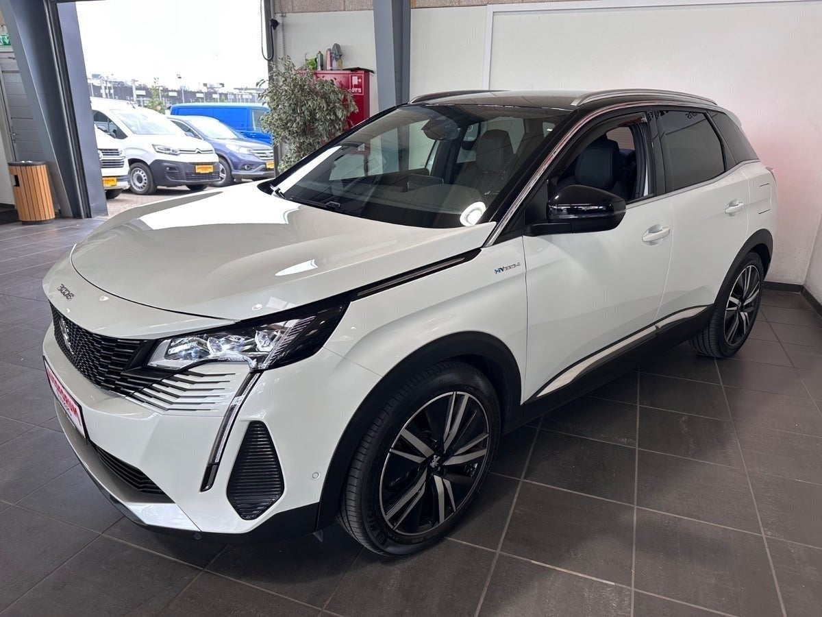 Peugeot 3008 Hybrid4 GT Pack EAT8