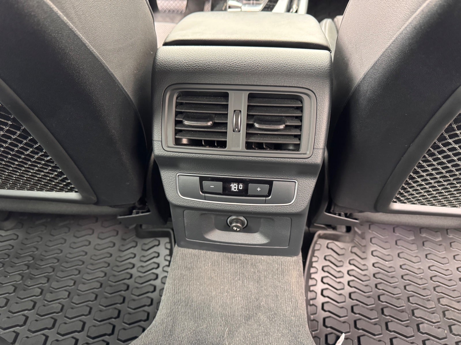 Audi Q5 TFSi S-line Edition S-tr.