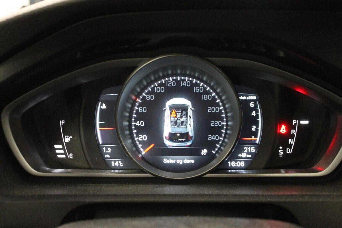 Volvo V40 T3 152 Momentum aut. billede 13