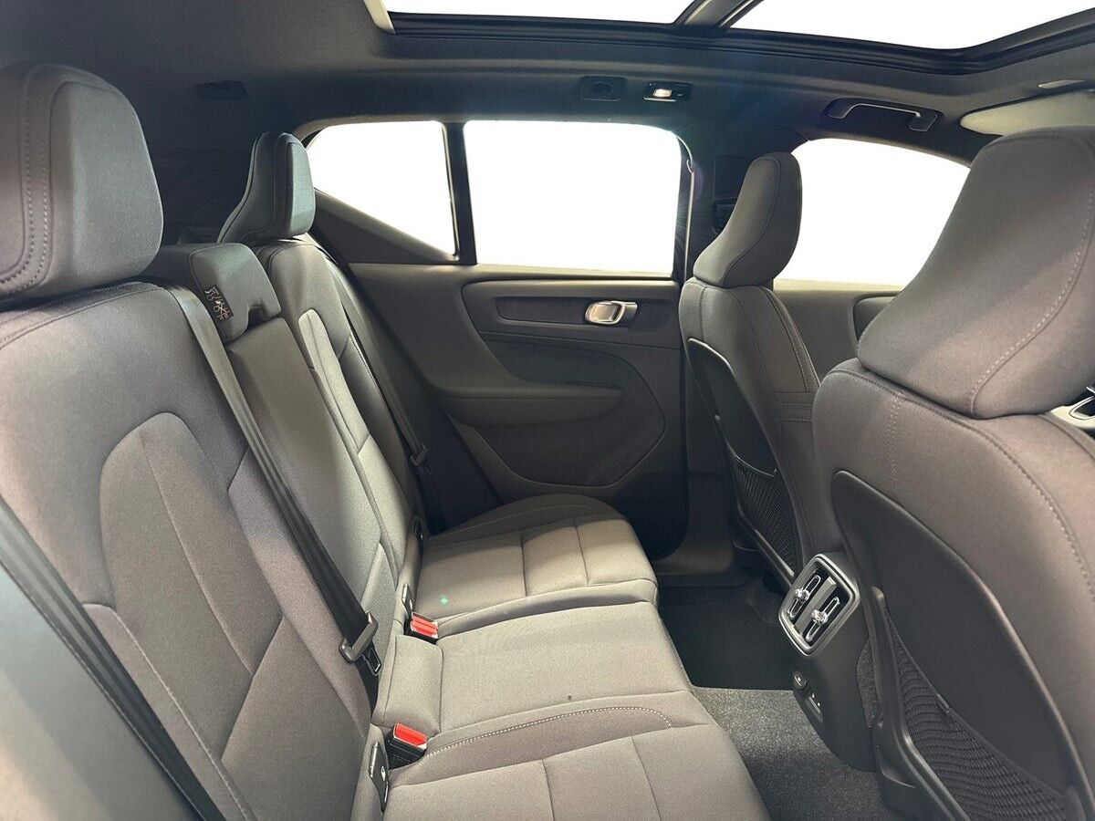 Volvo EX40 Extended Range Black Edition Excess billede 10