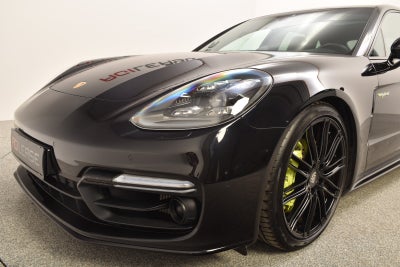 Porsche Panamera 4 E-Hybrid Sport Turismo PDK