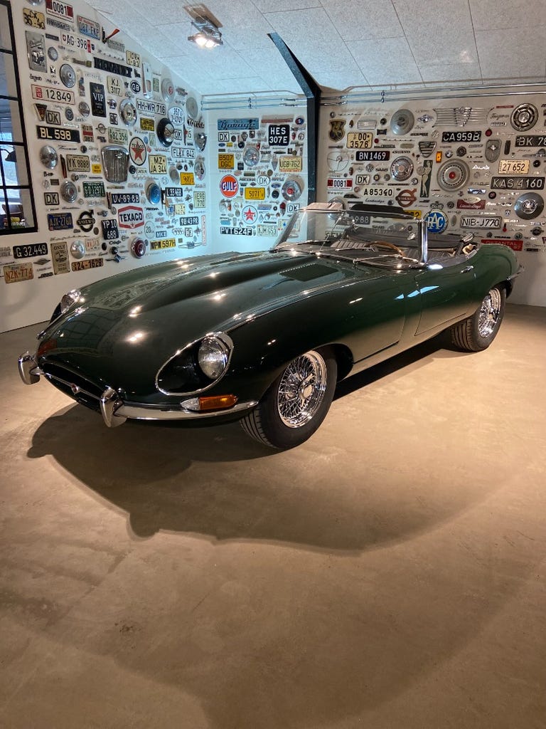 Jaguar E-Type Roadster