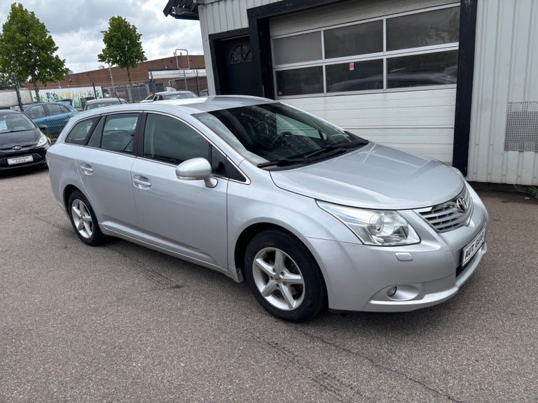 Toyota Avensis VVT-i T2 stc. E-CVT