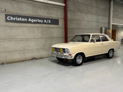 Opel Kadett 1,1 LS Coupé 2d