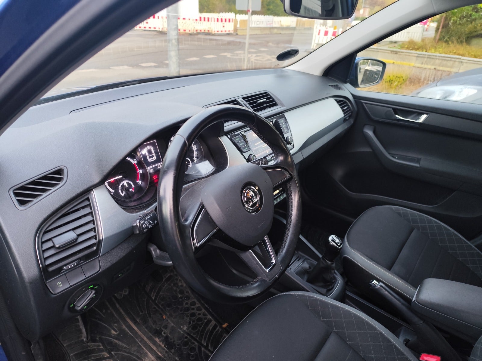 Skoda Fabia MPi 75 Ambition Combi