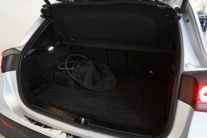 Mercedes EQA250