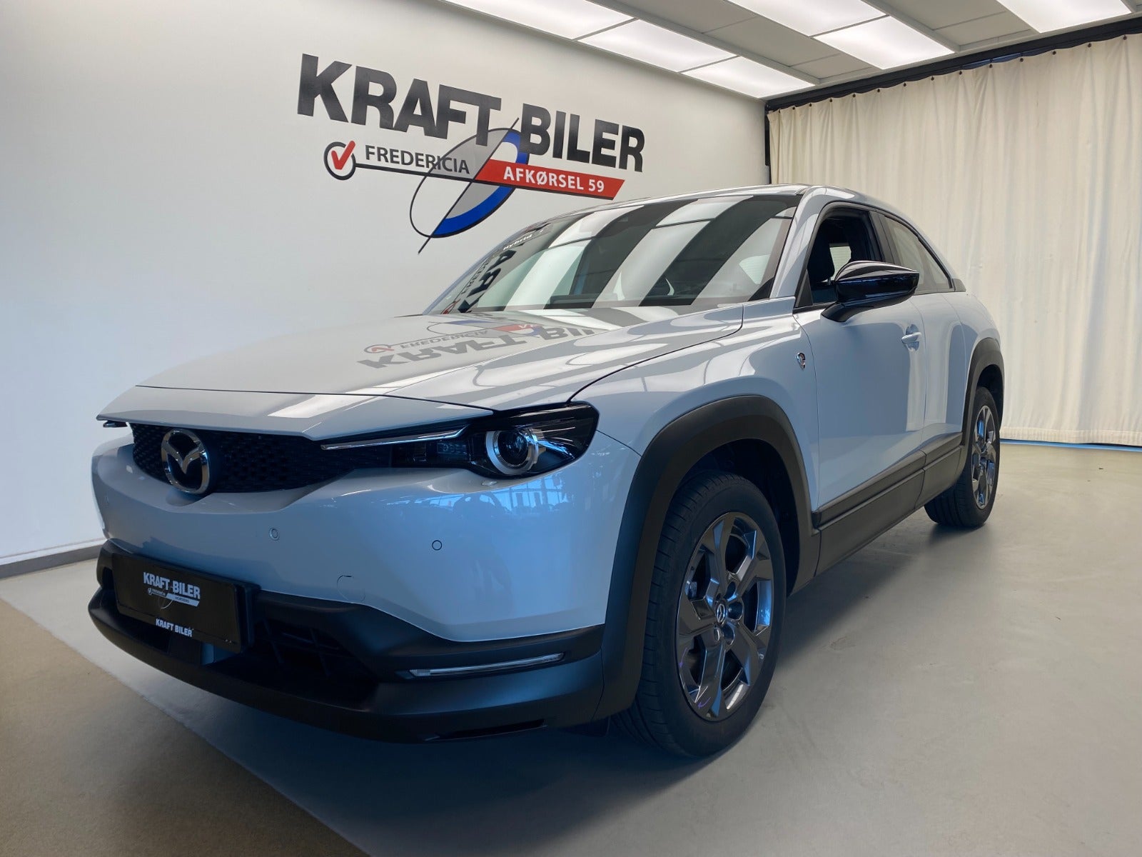 Billede af Mazda MX-30 0,8 e-SkyActiv R-EV Exclusive-Line