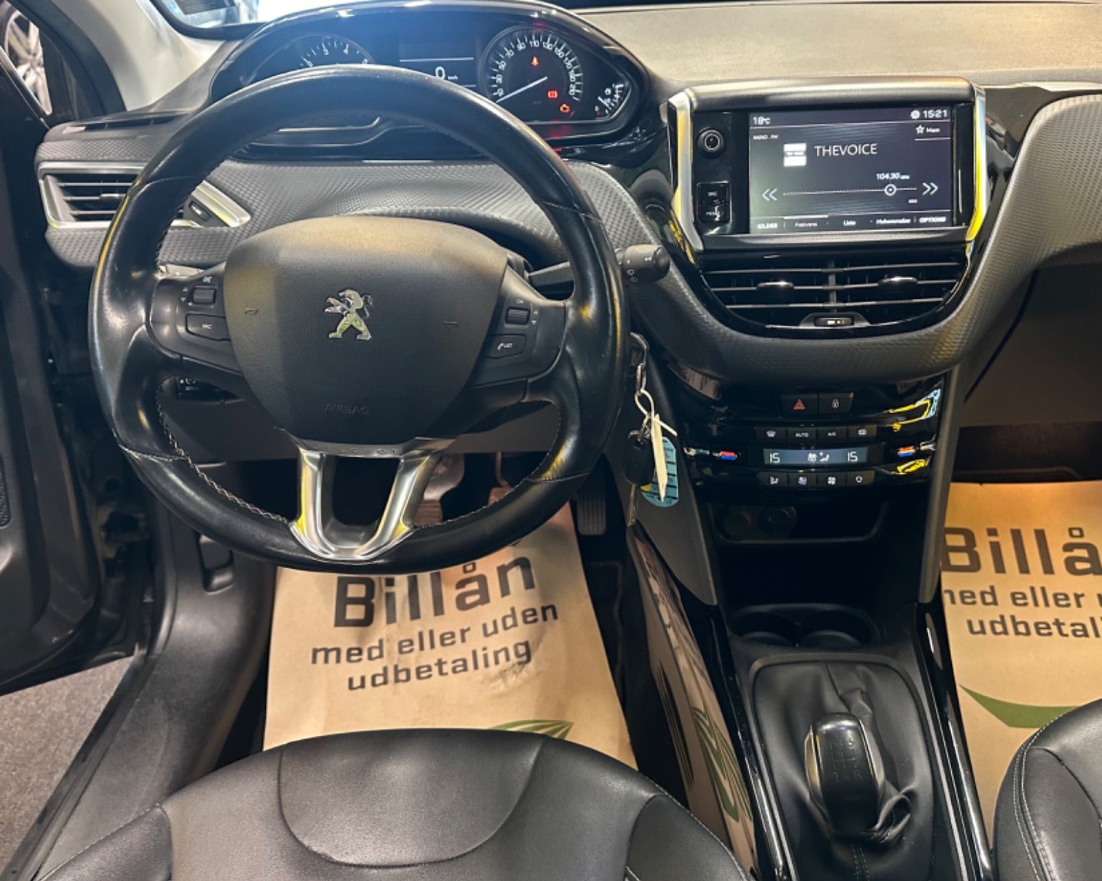 Billede af Peugeot 2008 1,2 e-THP 110 Allure Sky