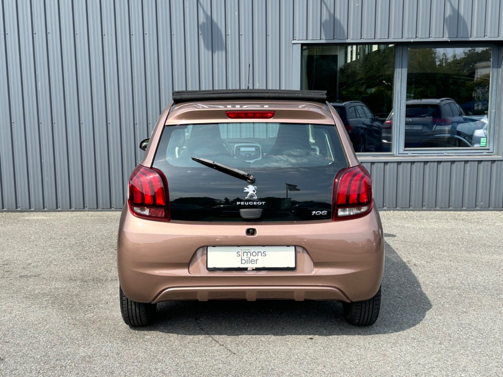 Peugeot 108 2014