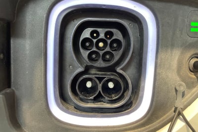 Hyundai Kona EV Trend