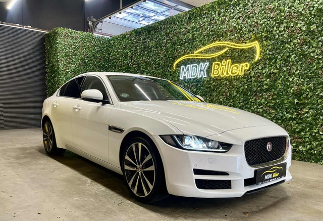 Jaguar XE 2,0 D180 Prestige aut.