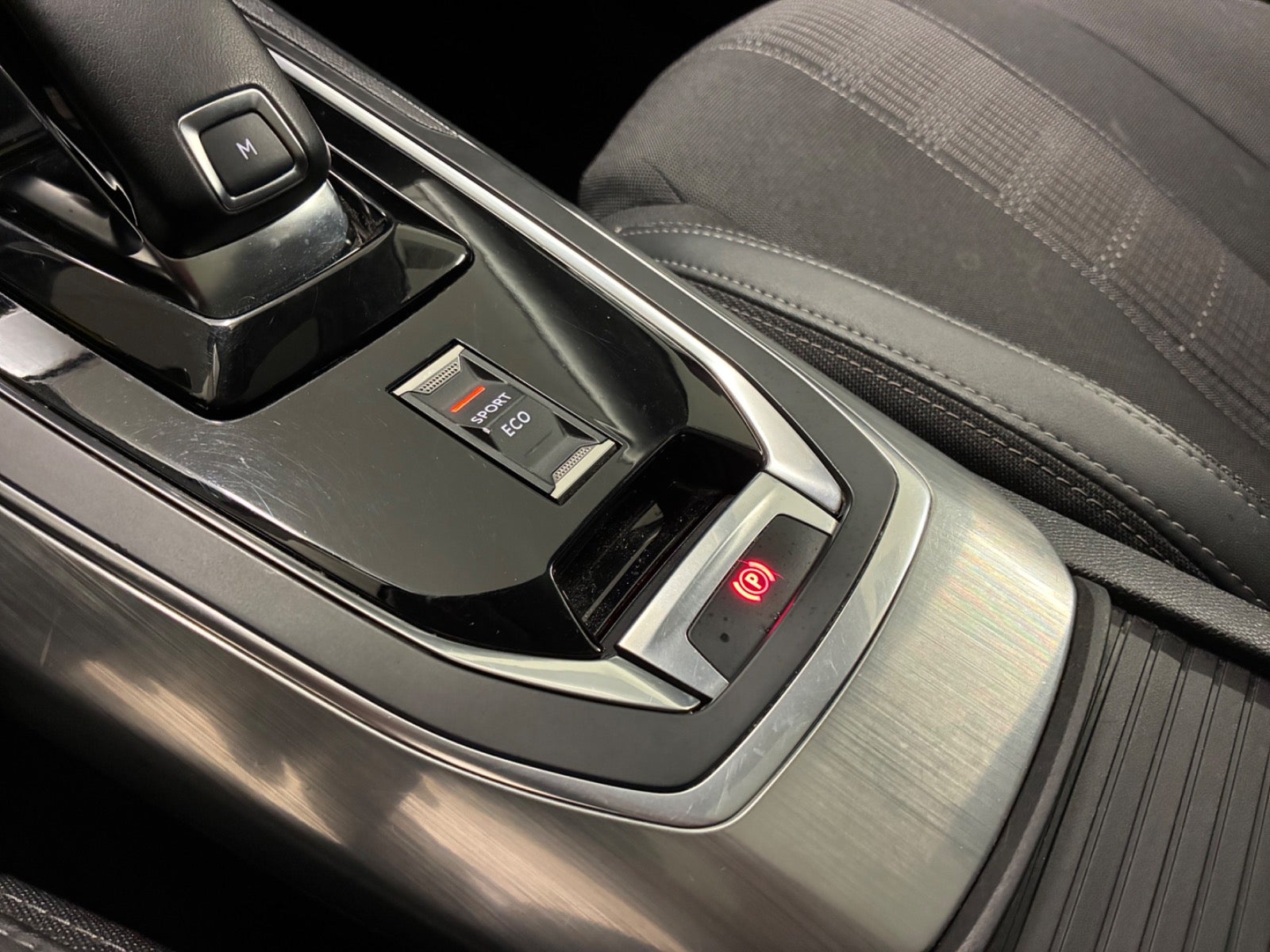 Billede af Peugeot 308 1,2 PureTech 130 Allure SW EAT8