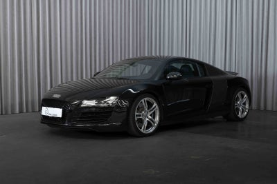 Audi R8 4,2 FSi Coupé quattro R-tr. 2d
