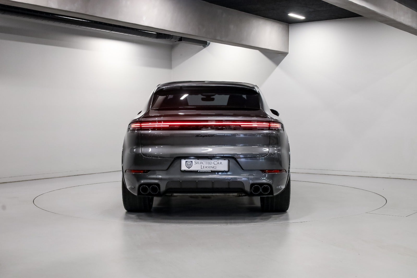 Porsche Cayenne 3,0 E-Hybrid Coupé Tiptr.