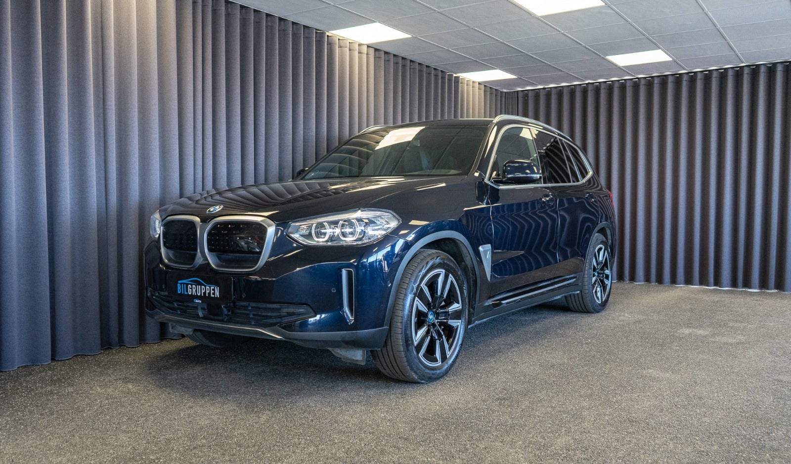 Billede af BMW iX3  Charged
