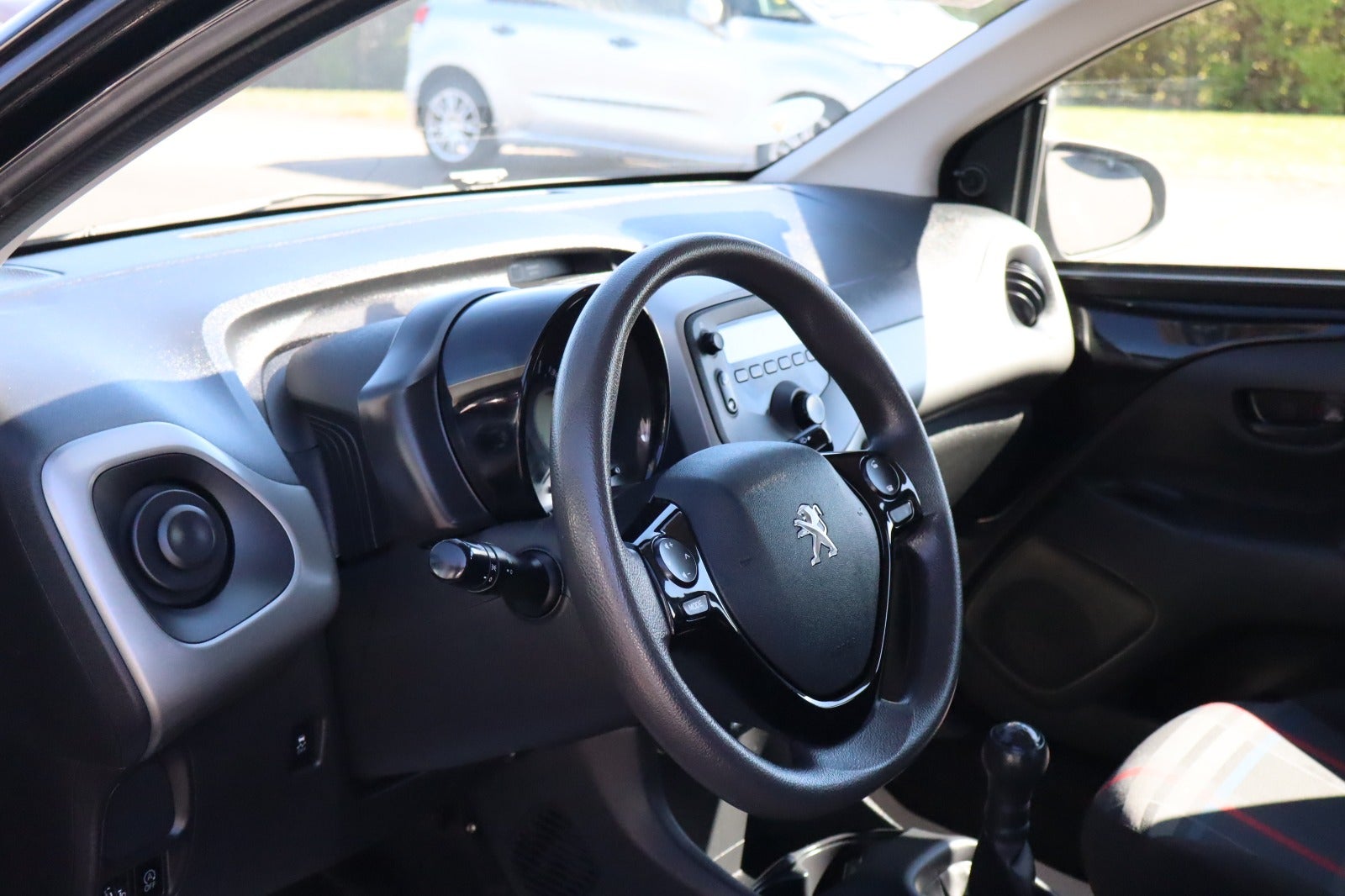 Billede af Peugeot 108 1,0 e-VTi 69 Allure