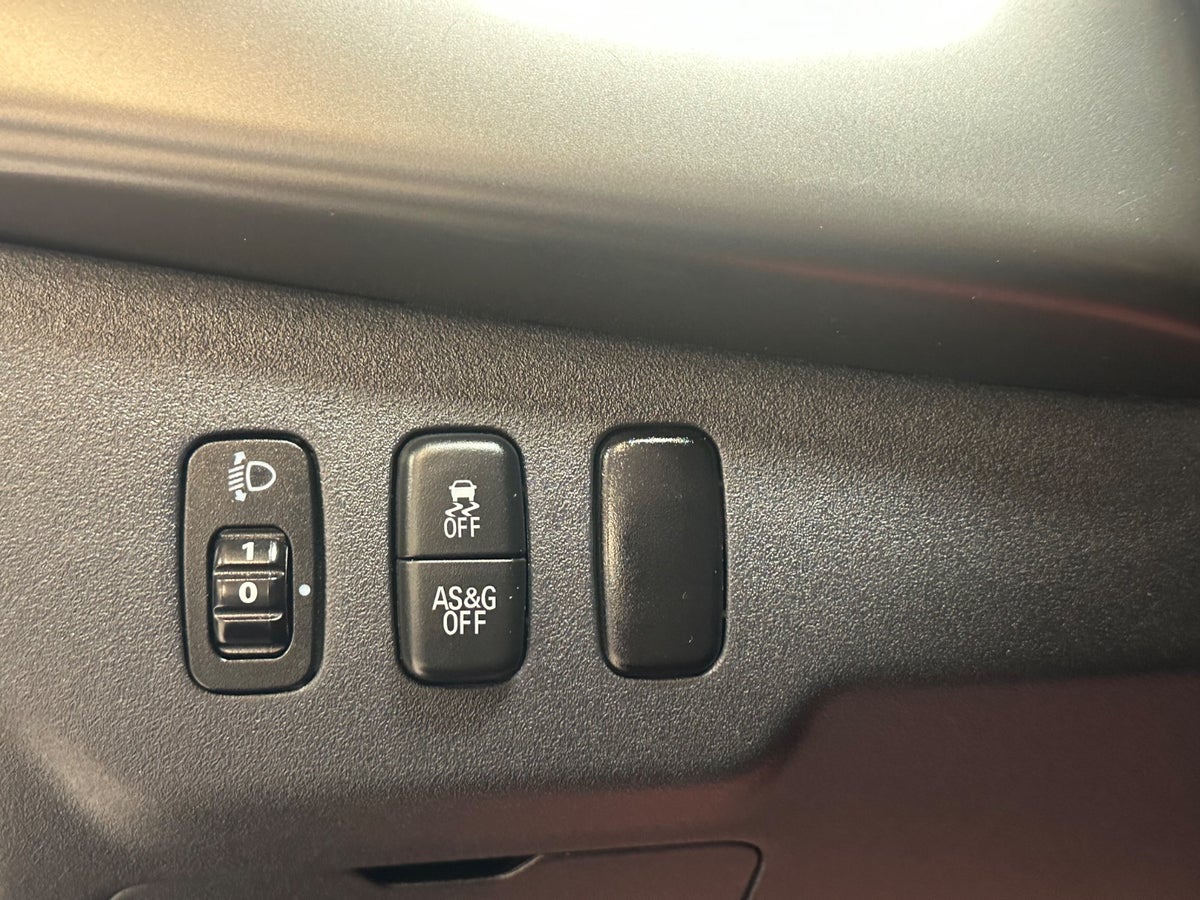 Mitsubishi Lancer Invite SportBack