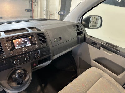 VW Transporter TDi 140 Kombi kort